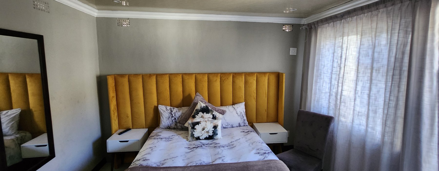 Room G photo 2